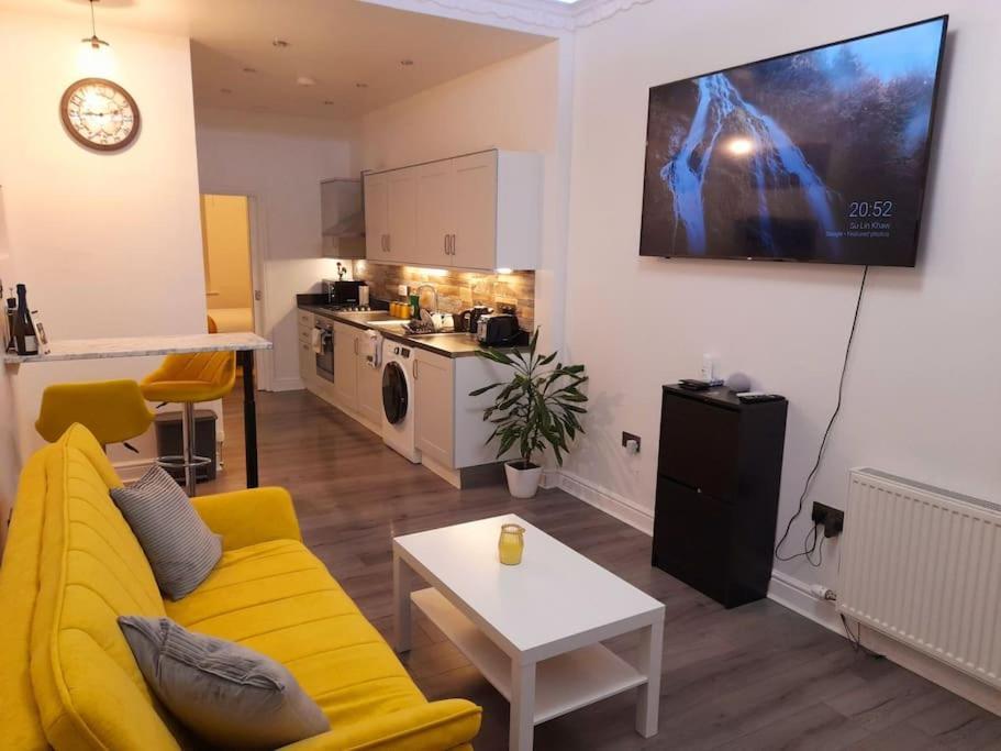 Apartamento Modern Flat Near City Centre. Edimburgo Exterior foto